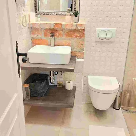 Mala Apartment *