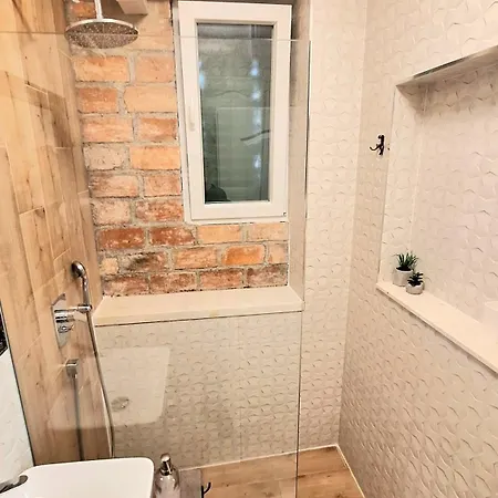 Mala Apartment *