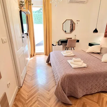 Apartment Mala